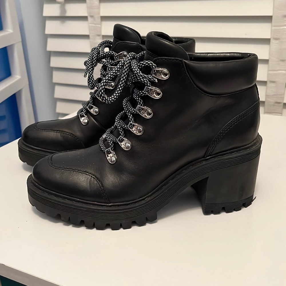 Marc Fisher lace up booties - Picture 1 of 8
